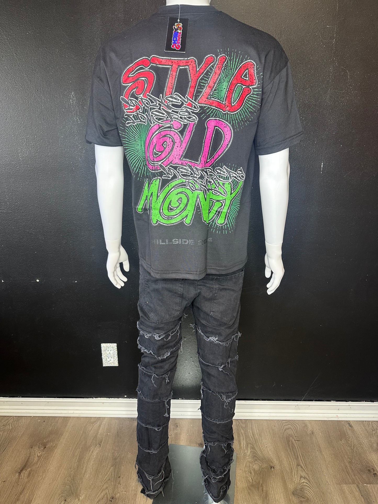 “Black Hillside S.O.M Oversized T-Shirt